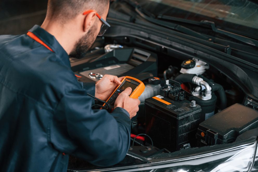 Pane Elétrica em Carros: Causas, Prevenção e Soluções